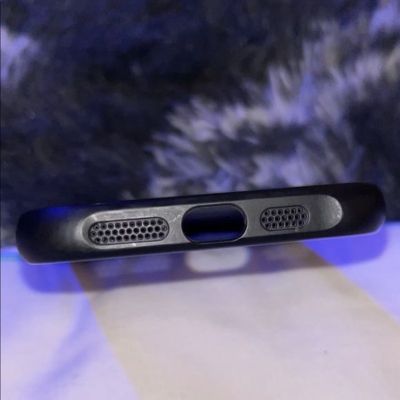 Floral Black Phone Case - Picture 2 of 6